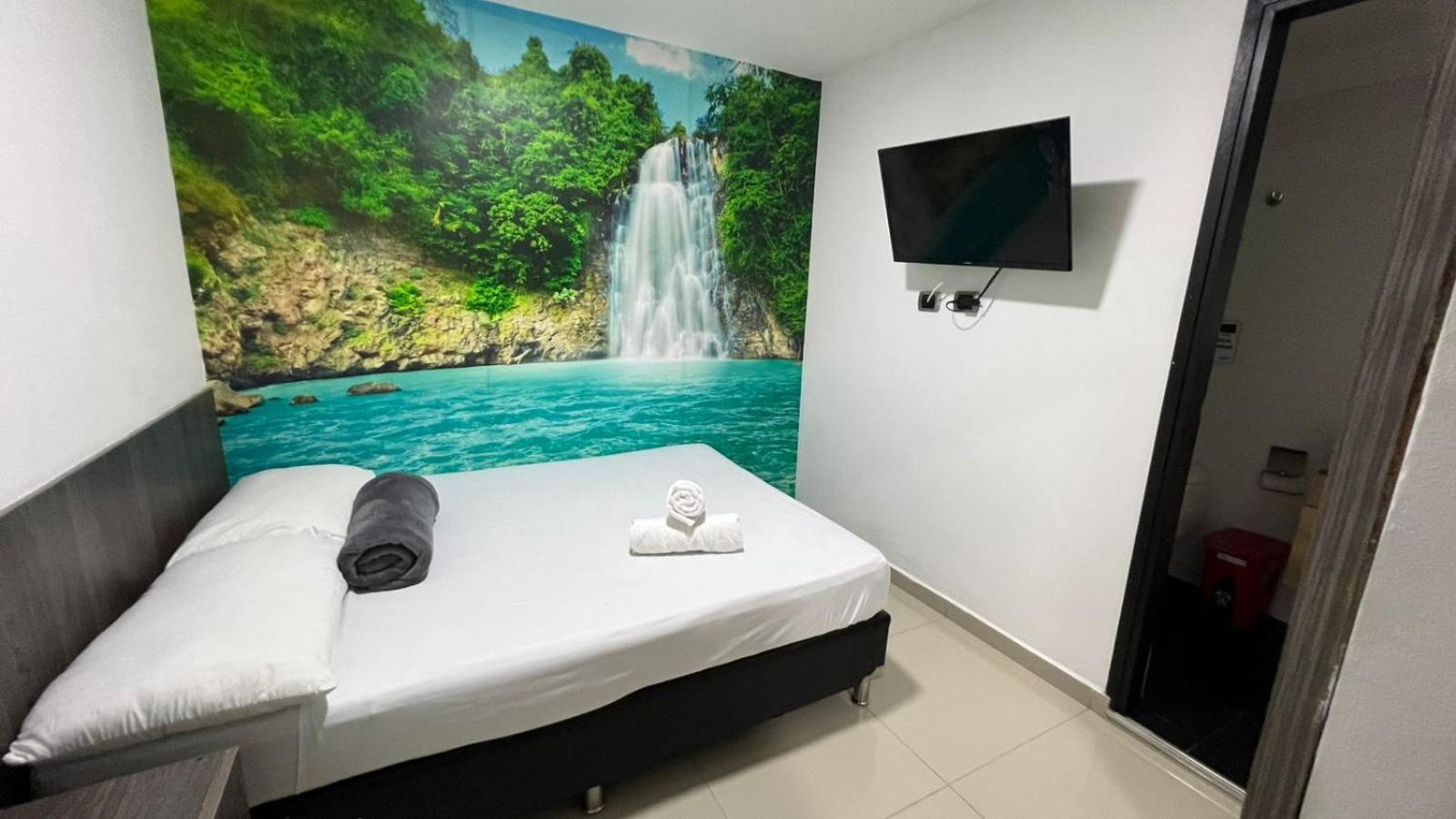 Hotel Jardin De Laureles Medellín Zewnętrze zdjęcie