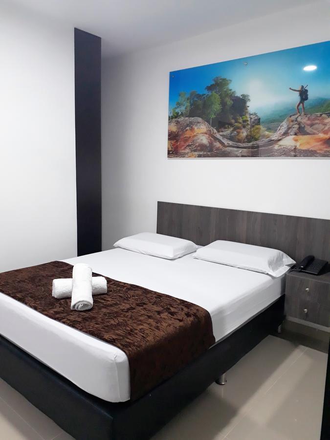 Hotel Jardin De Laureles Medellín Zewnętrze zdjęcie